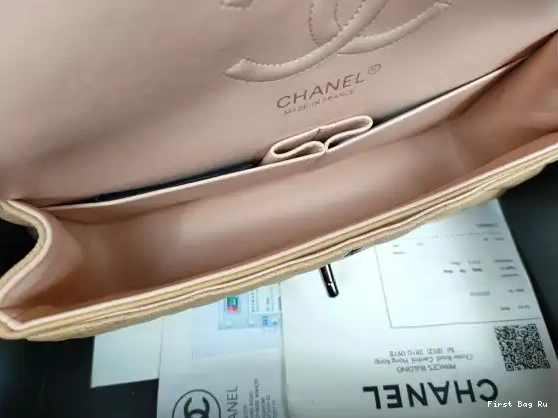 First Bag Ru CHANEL CHANELASSIC HANDBAG 0706